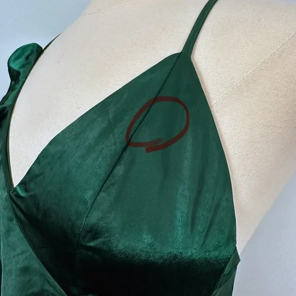 NWT Lulus Lucky Lady Hunter Green Satin Ruffled Maxi Dress Size M (6-8) - Picture 15 of 15